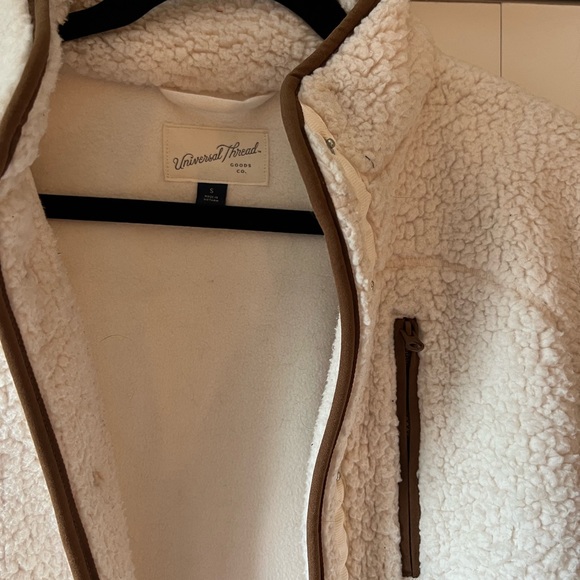 Sherpa Jacket Universal Threads - Picture 2 of 5